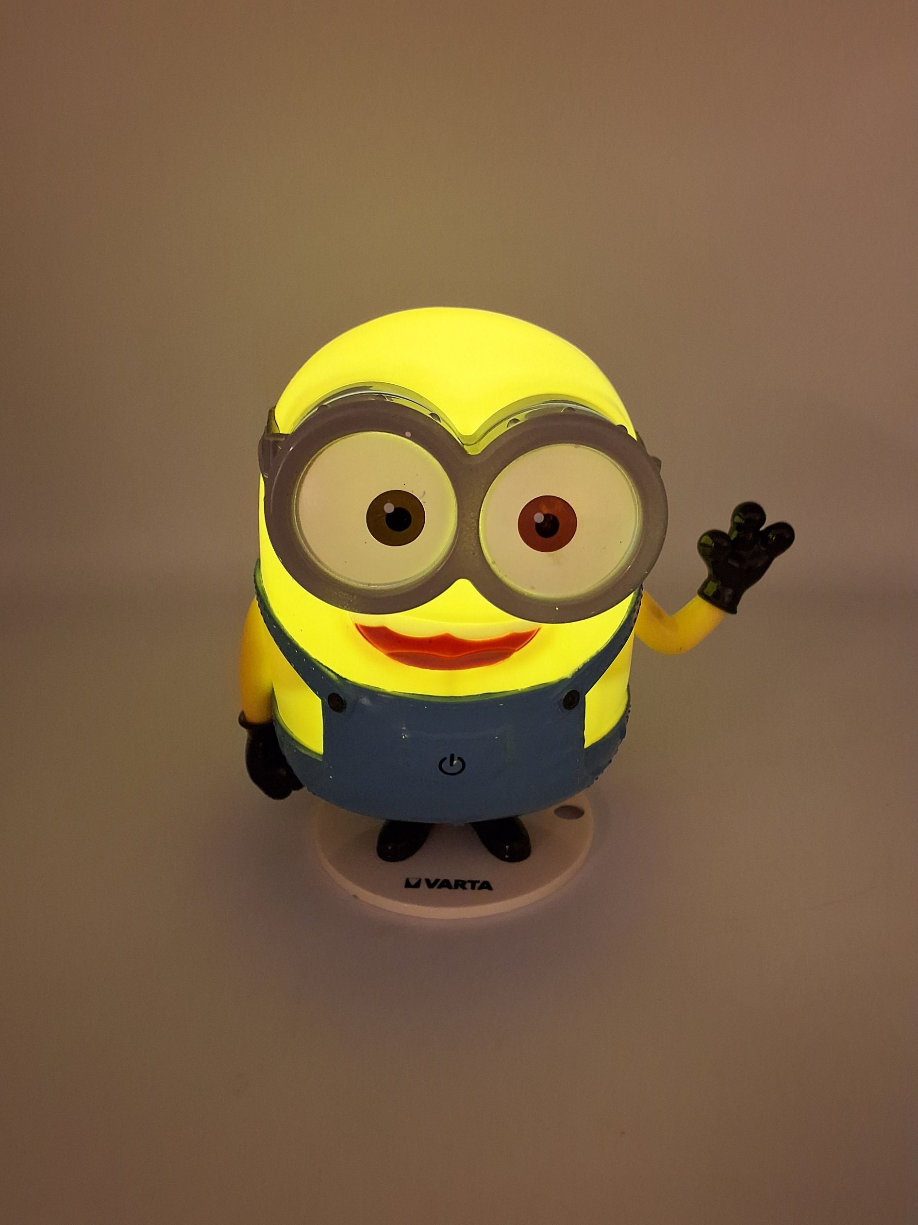 Minios Natlampe