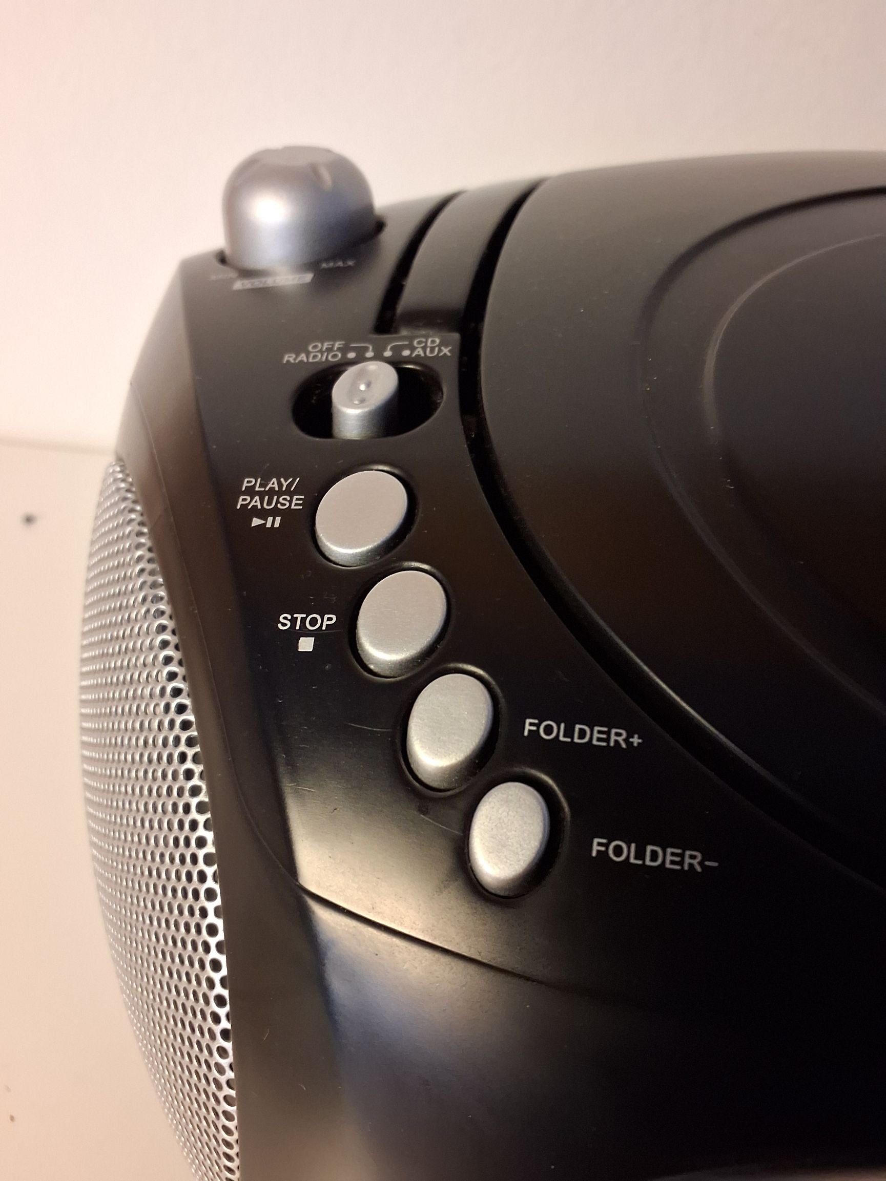 MP3/CD afspiller, med FM radio,