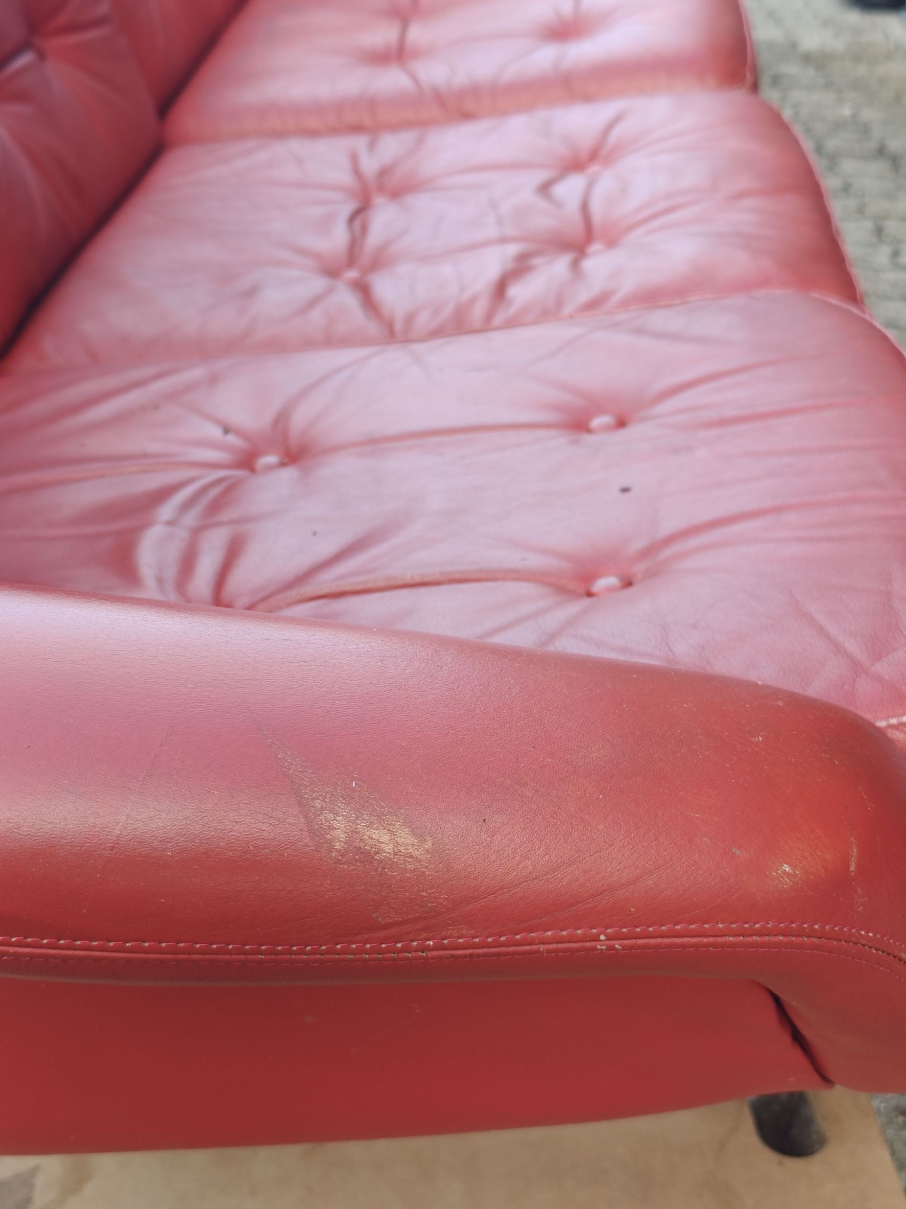H.W. Klein sofa i Bramin rød læder