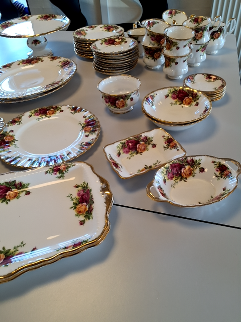 Royal Albert, Oldman Country roses