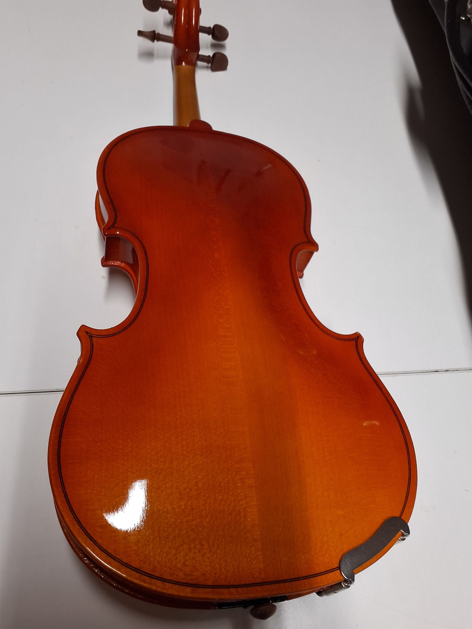 Violin, størrelse 1/2, i kasse.