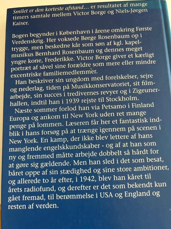 Victor Borge - smilet er den korteste sfstanf