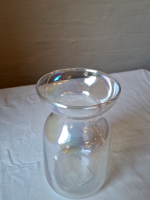 Vase med perlemorsskær