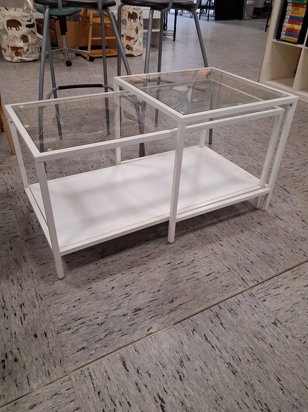 2 stk glas sofaborde metal stel