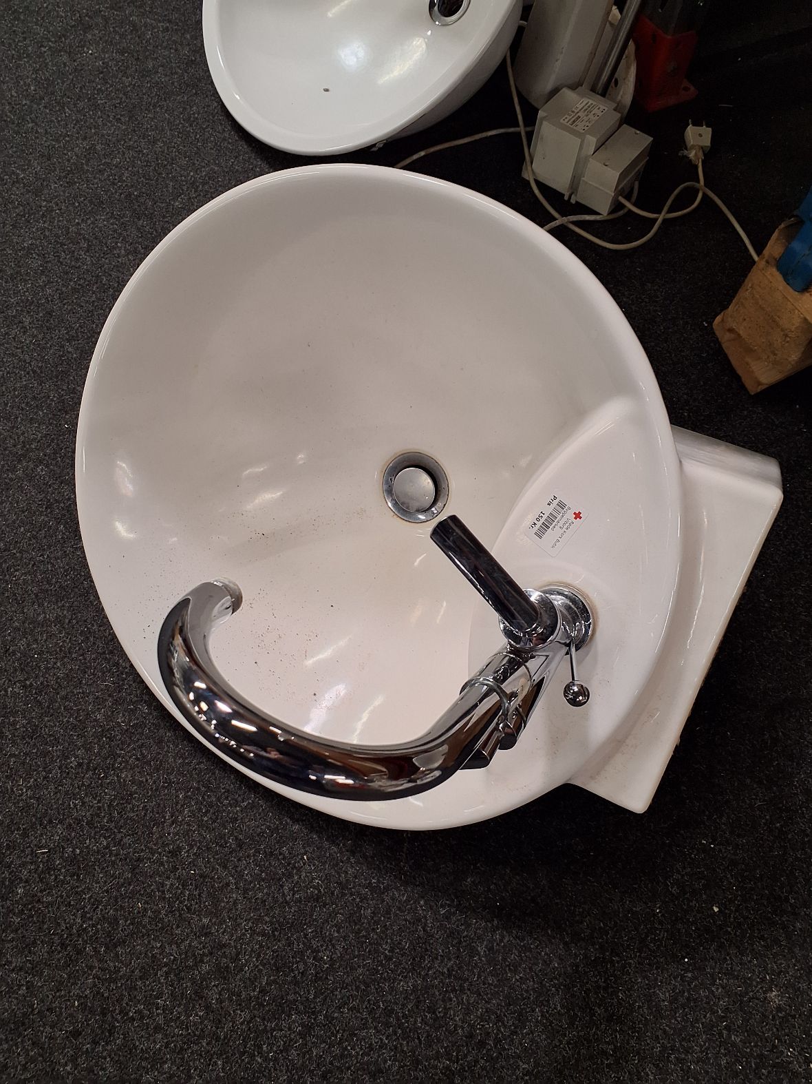 Håndvask med armatur