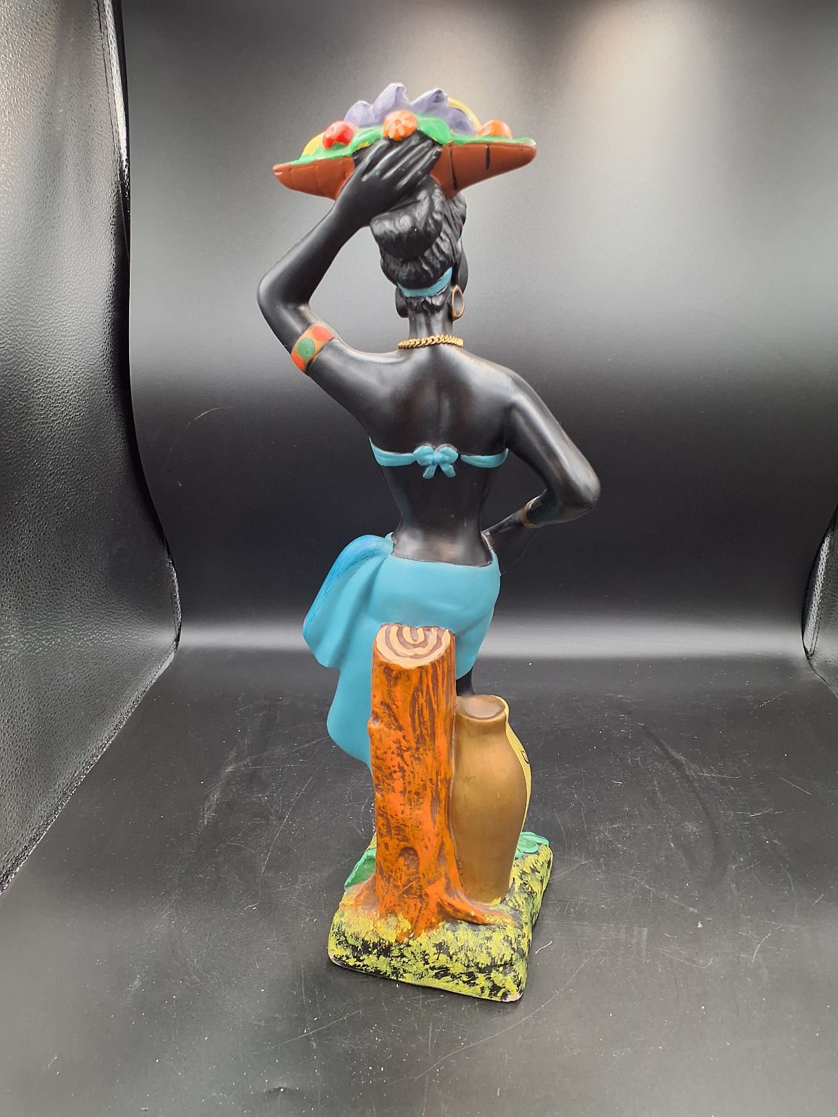 Skulptur af kvinde