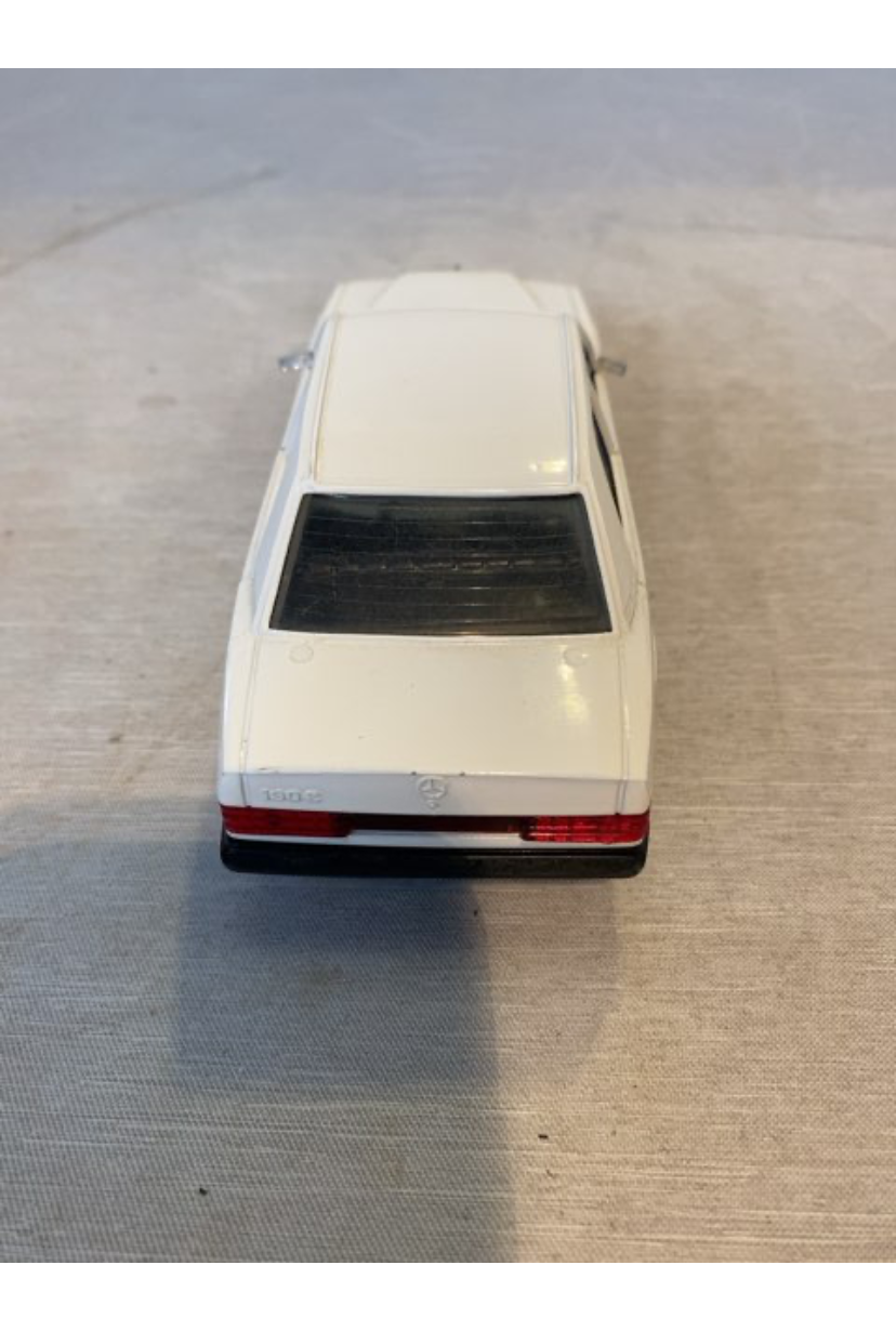 Mercedes 190E