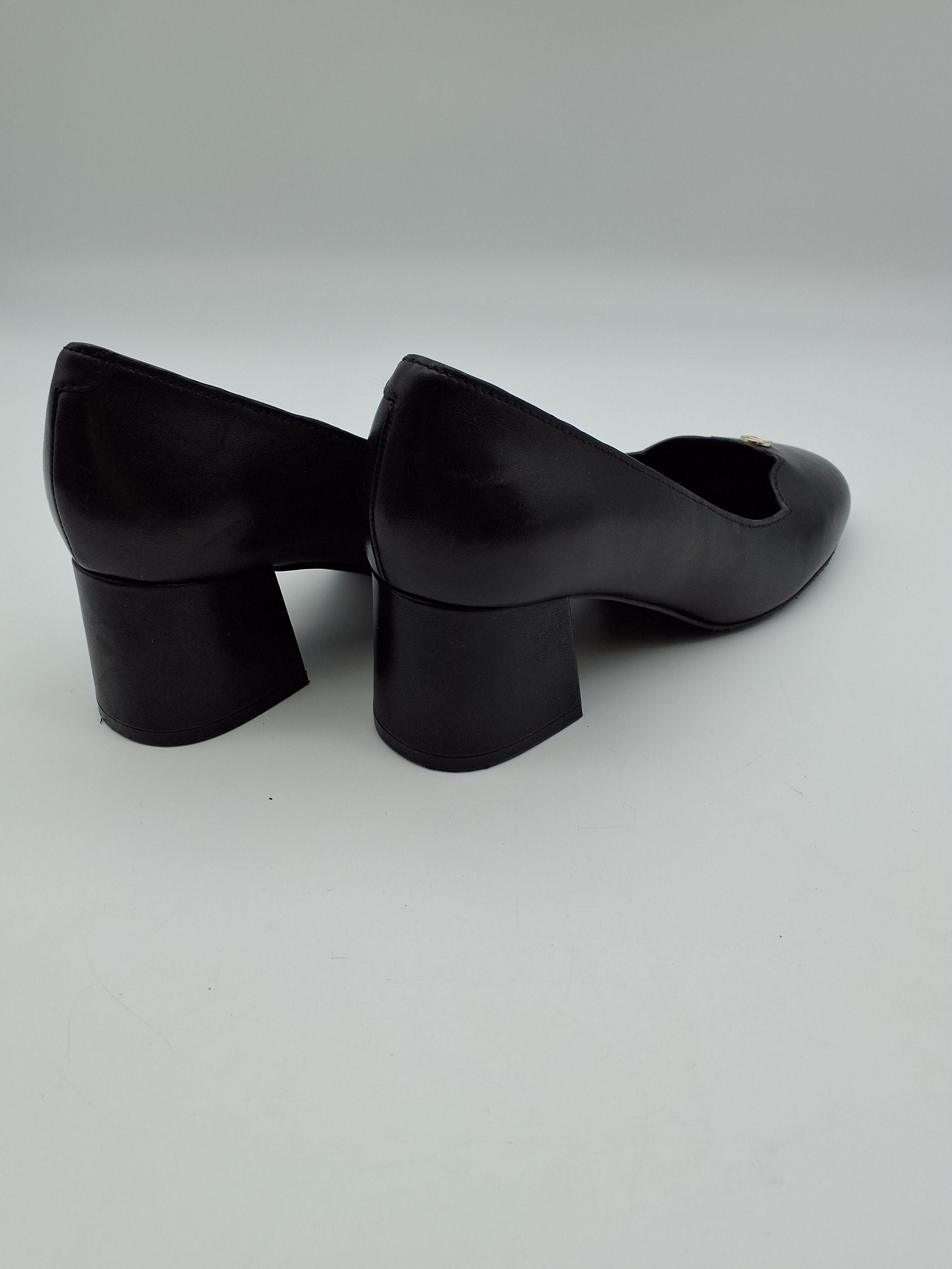 Aigner Pumps