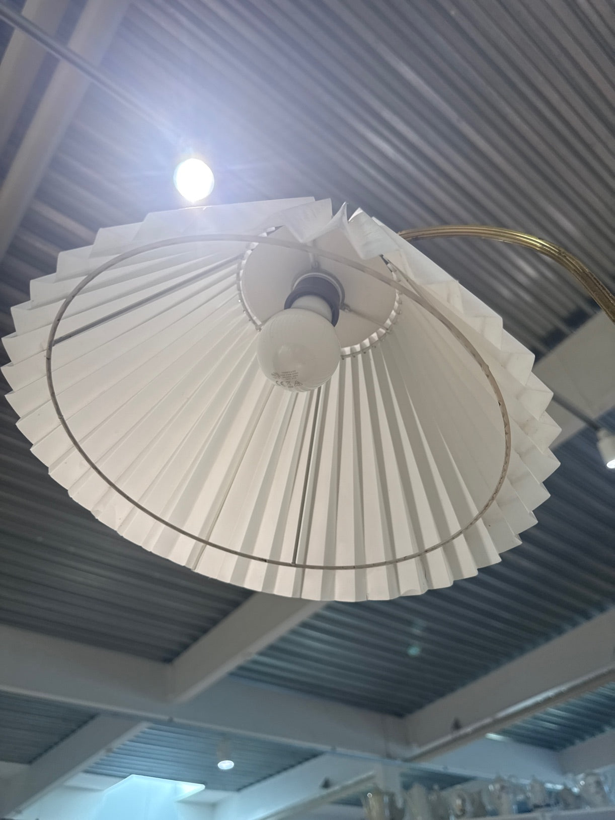 Stander lampe metal