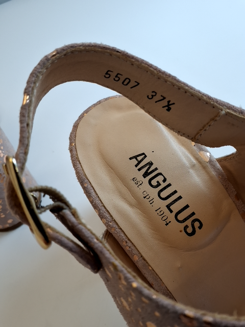 Angulus Sandal