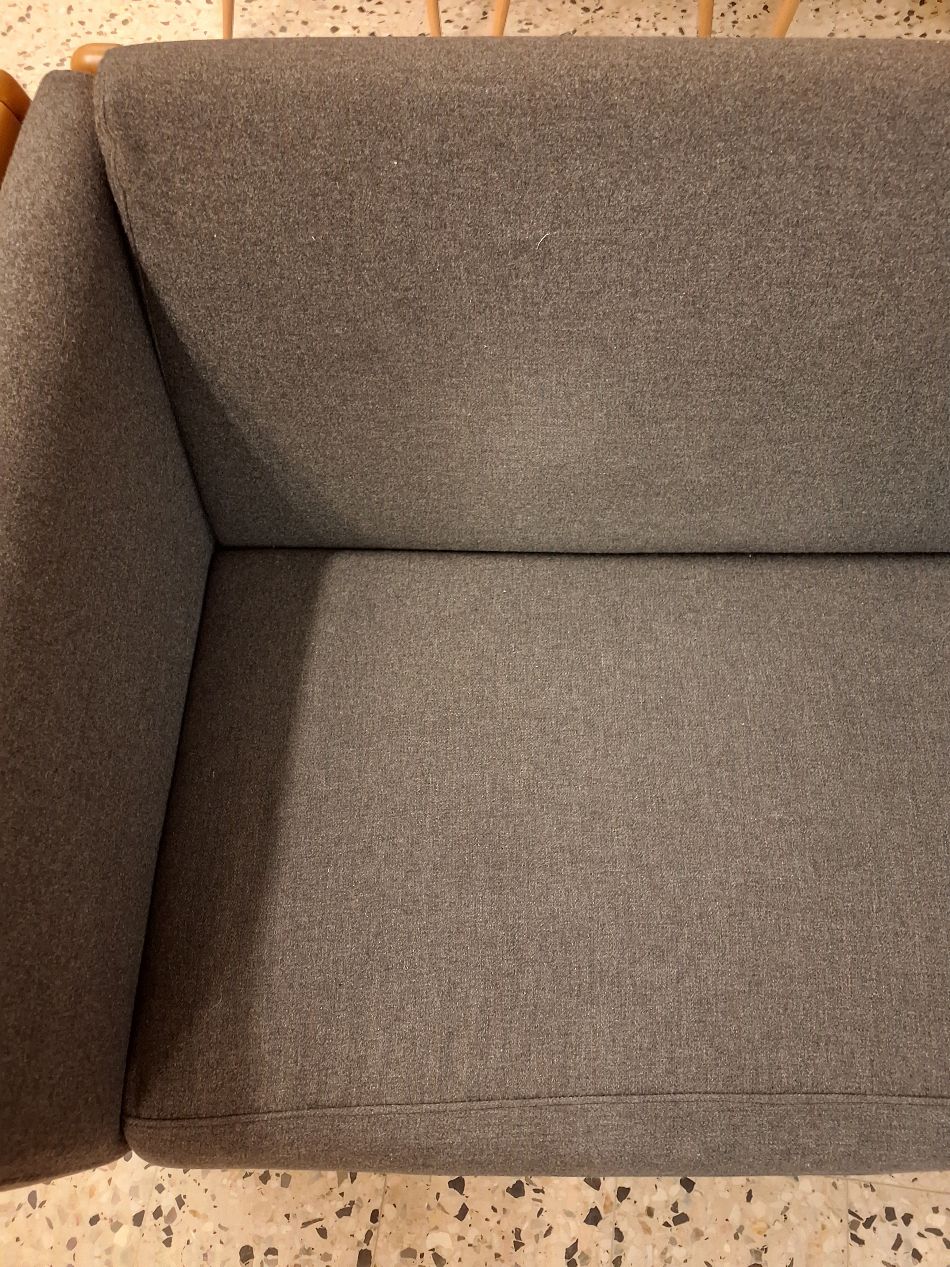 3 personers sofa grå