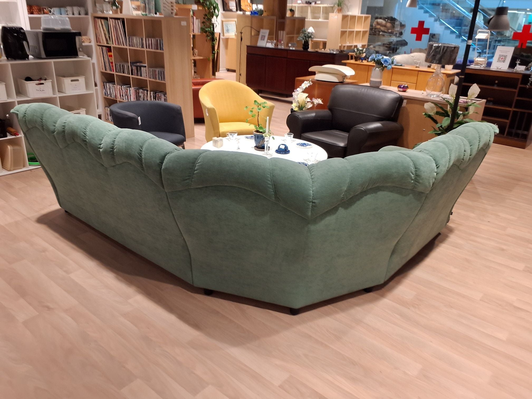 Hjørnesofa med høj ryg