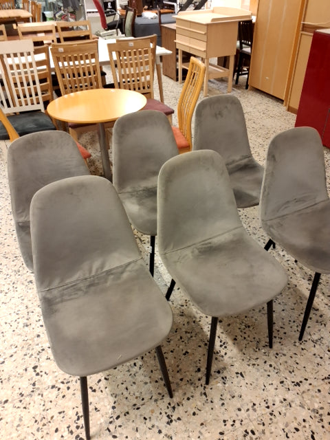 Stole med gråt betræk