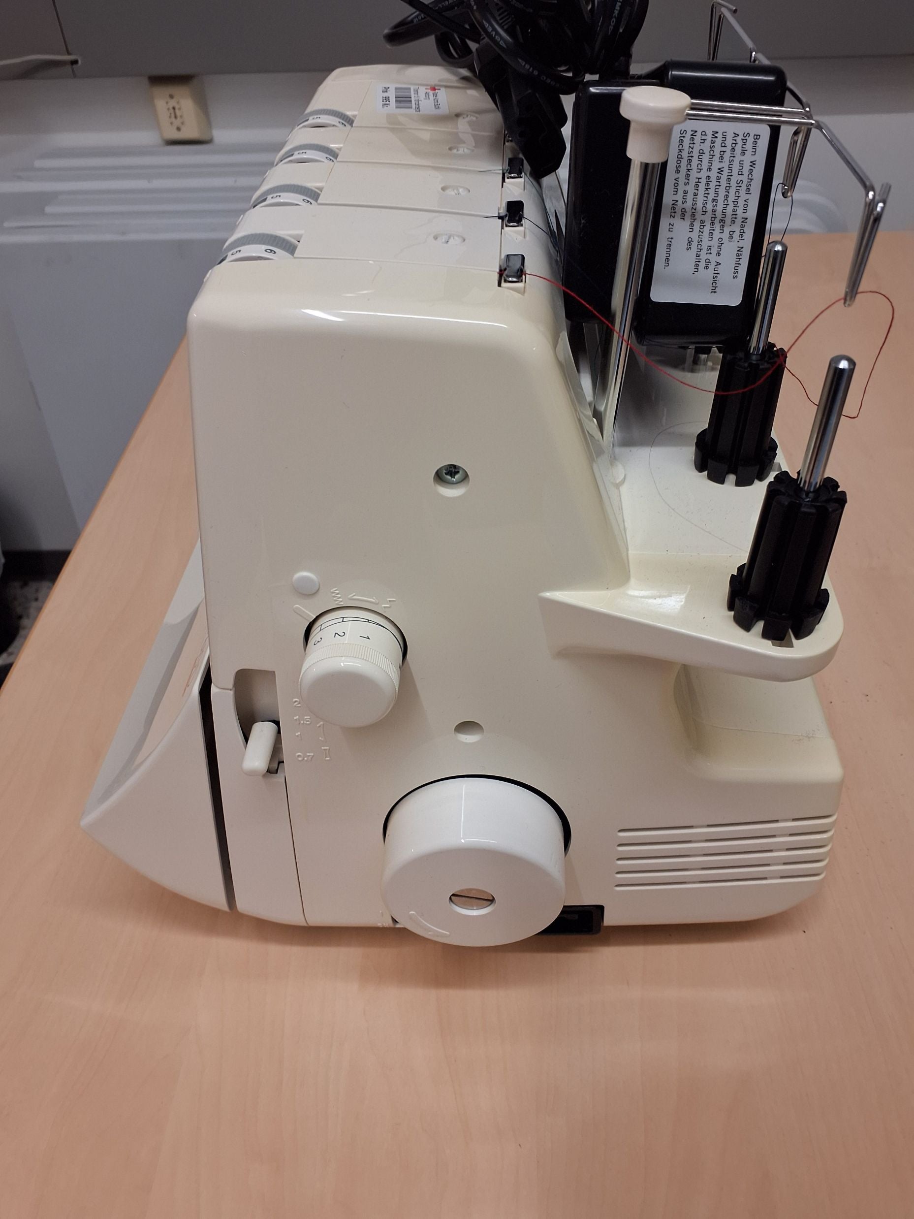 Overlocker bernette 610 D