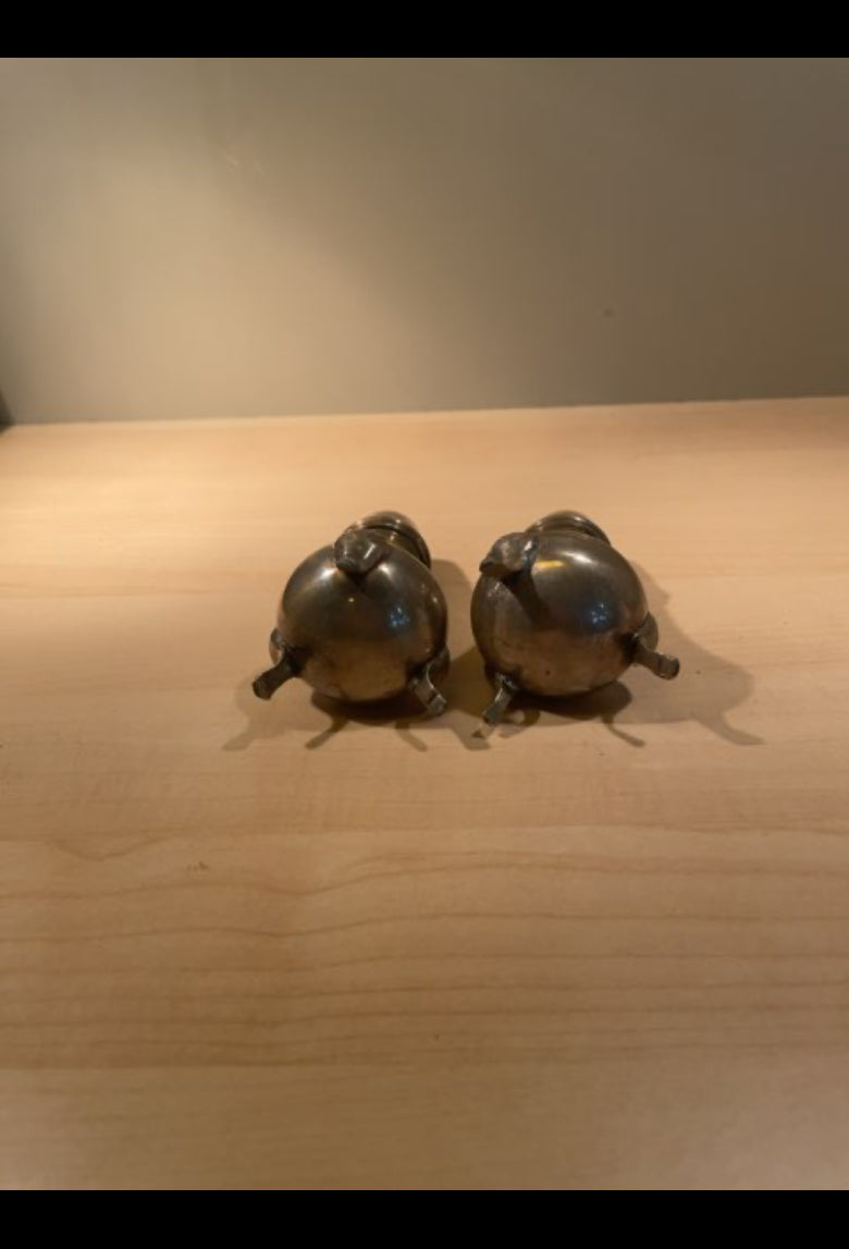 Gammelt salt & peber sæt i messing