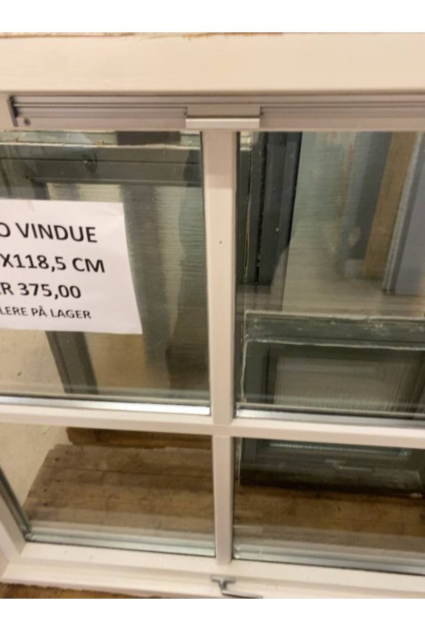 Trævindue med termoglas