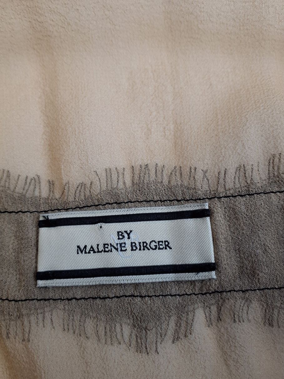By Malene Birger Top