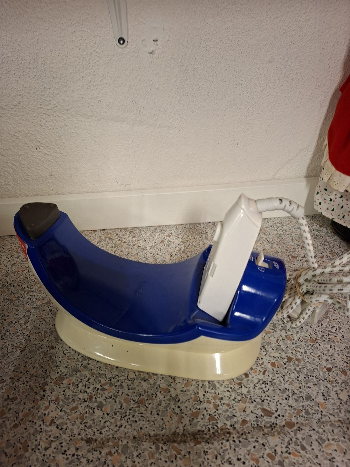 Dampstrygejern med fod