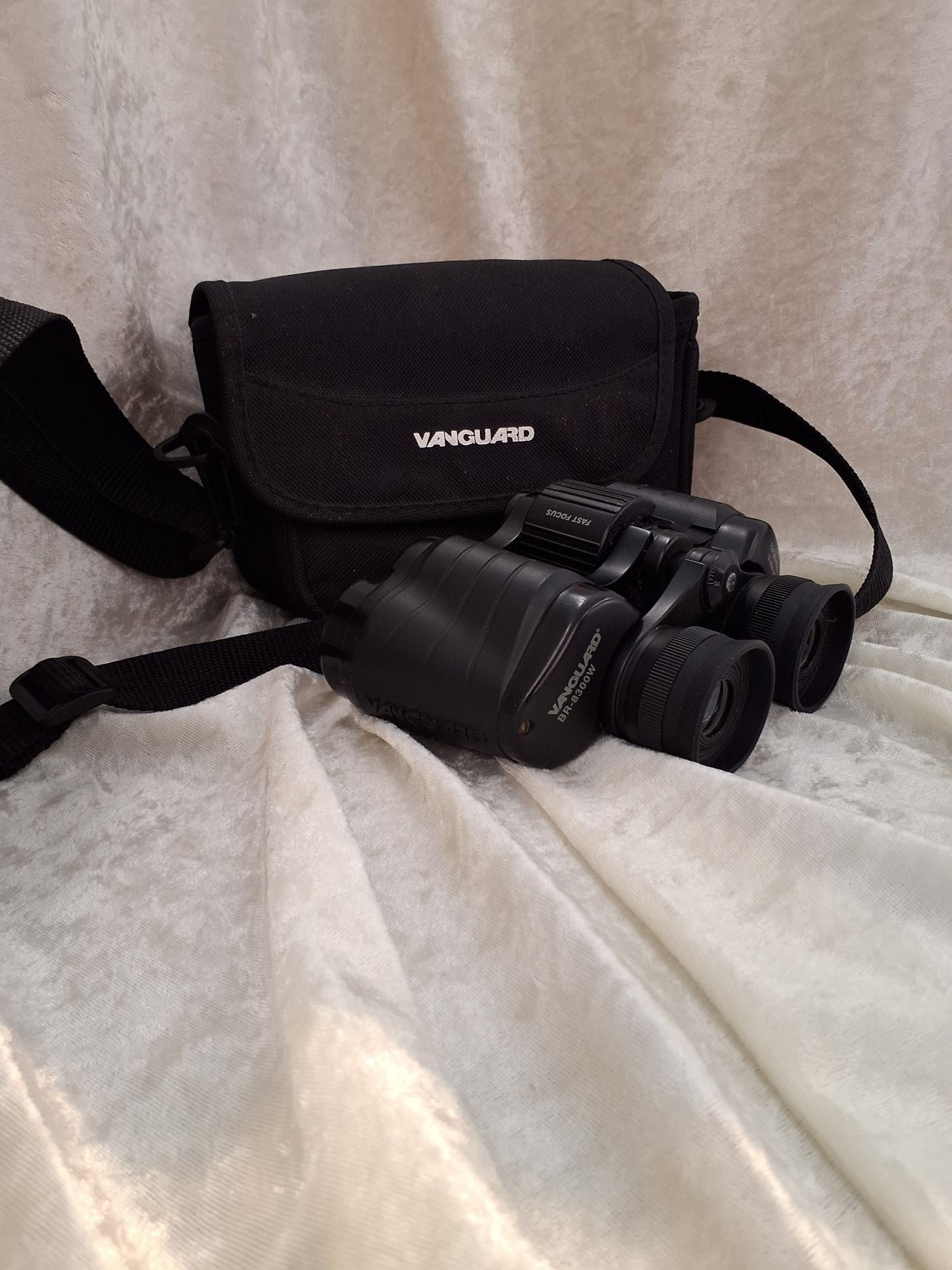 Vanguard kikkert 8x30 mm