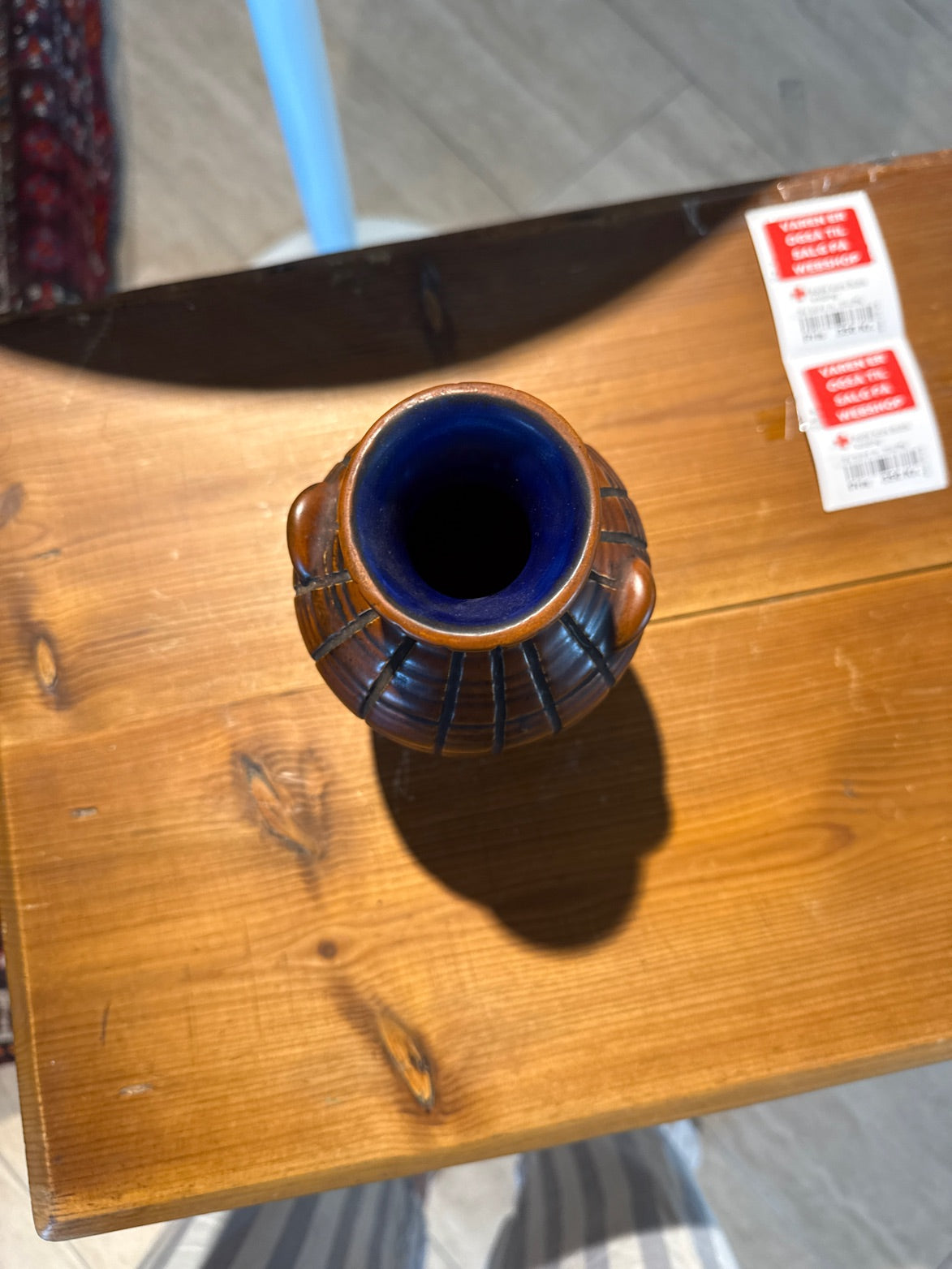 Vase brun og blå