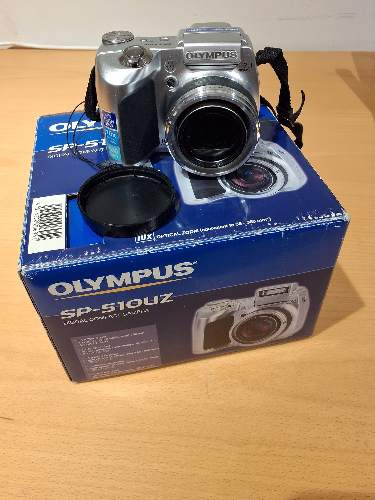 Olympus SP-51OUZ Kompaktkamera