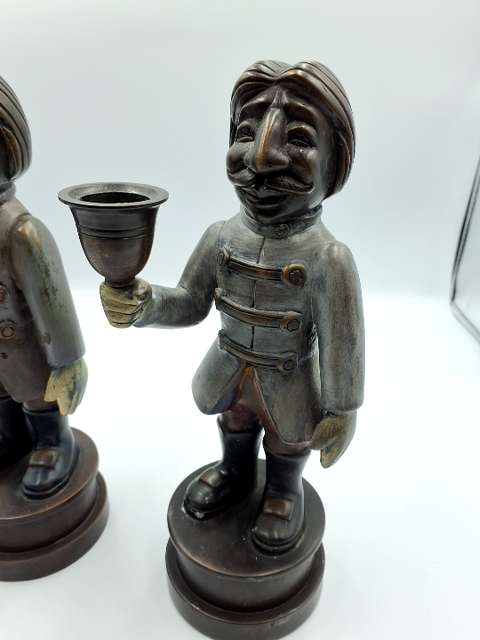 2 lysholder Figur fra USA Bronce