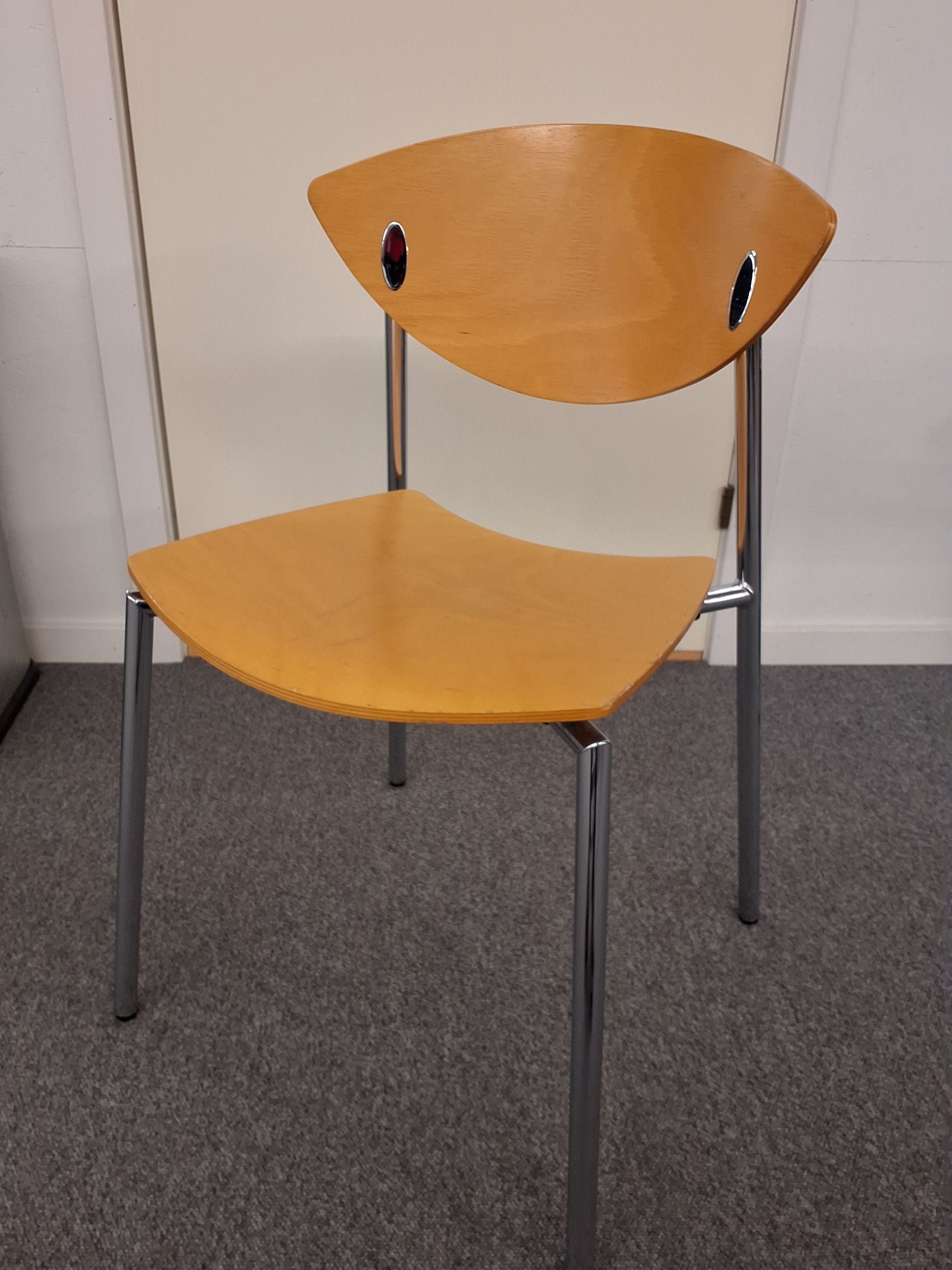 Konferencestol Radius Must - 6024