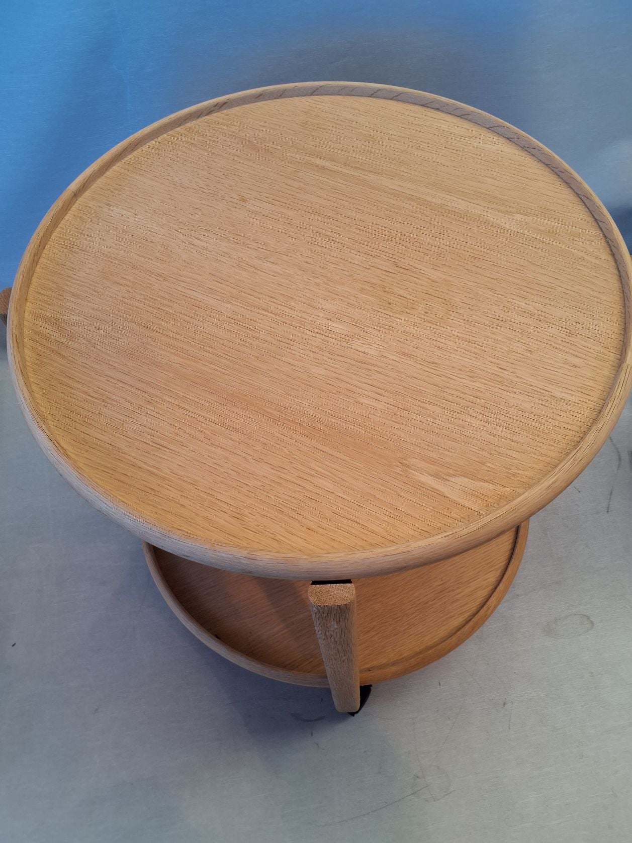 Bakke bord eg