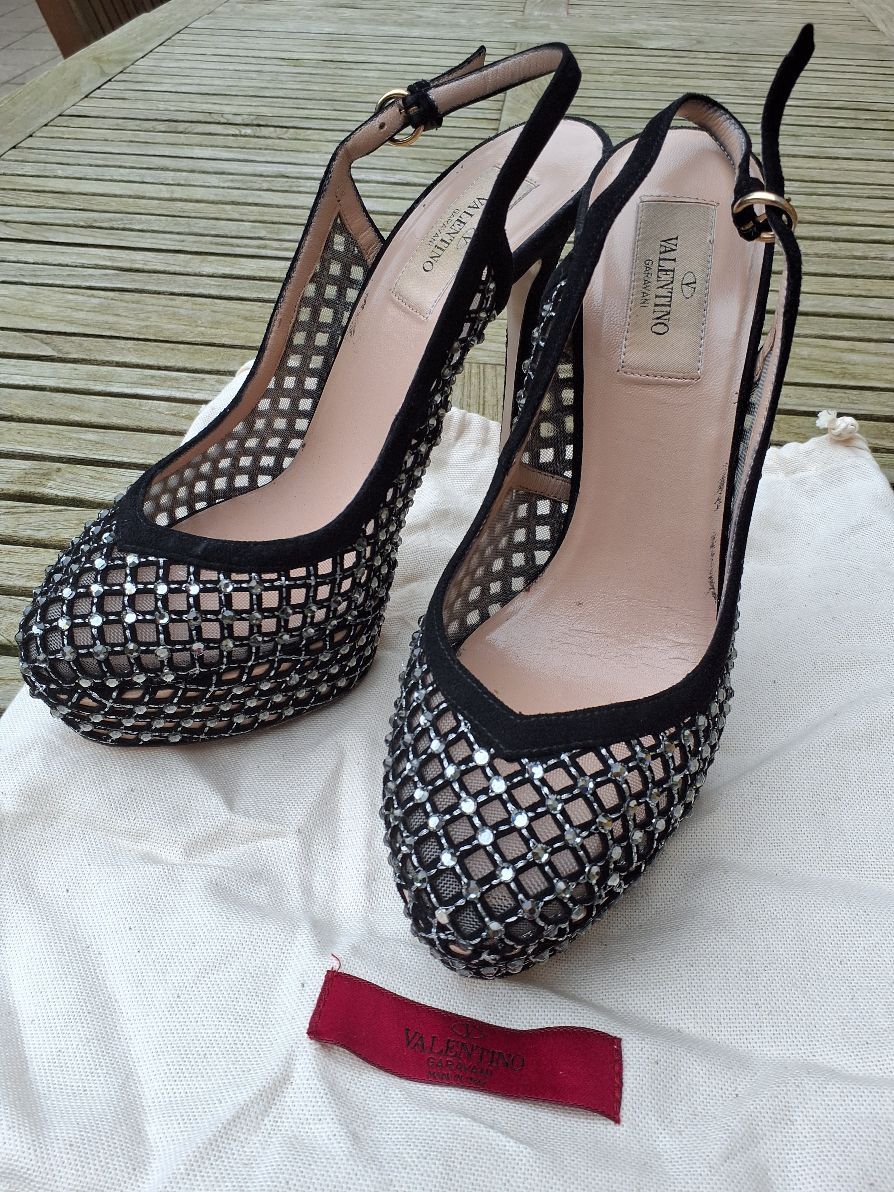 Valentino pumps