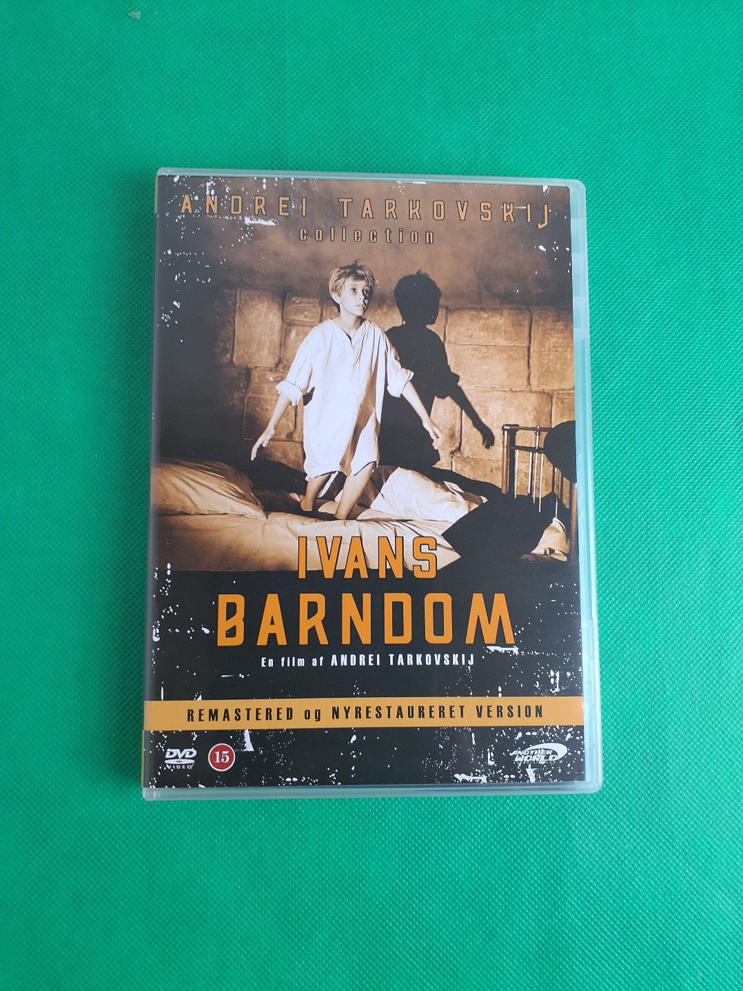 DVD: Ivans barndom
