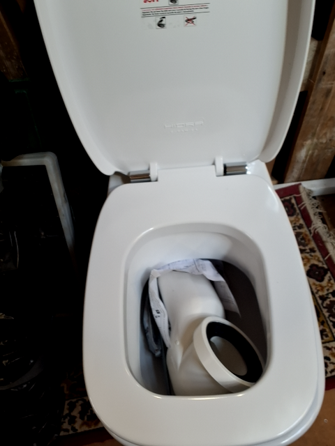 Hidra Ceramica toilet
