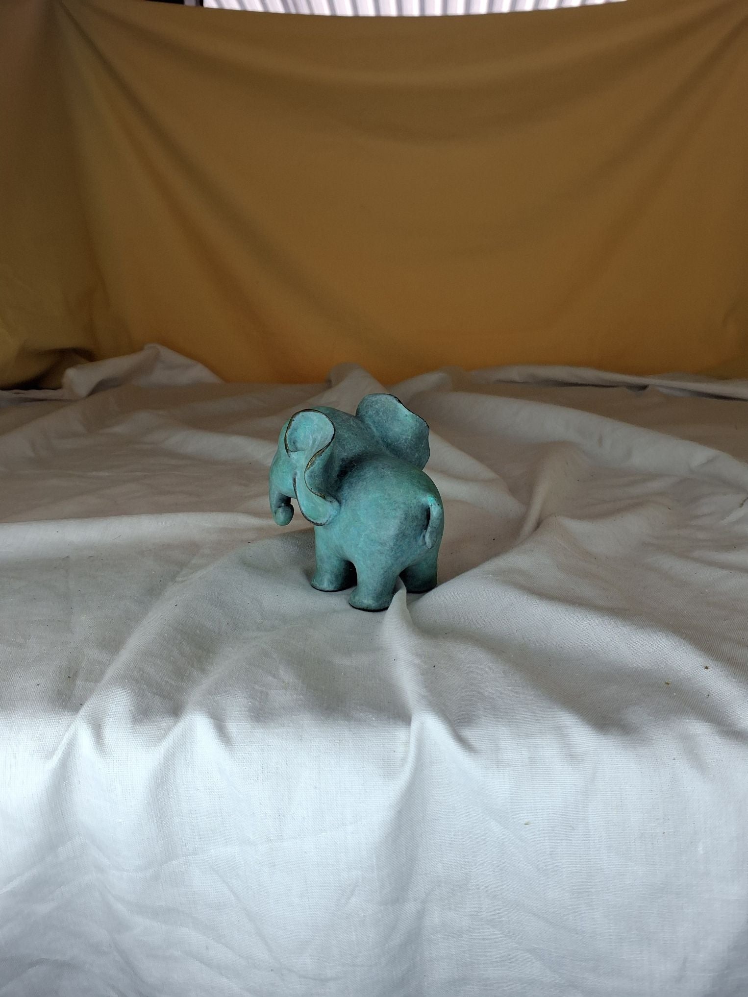 Bronze elefant