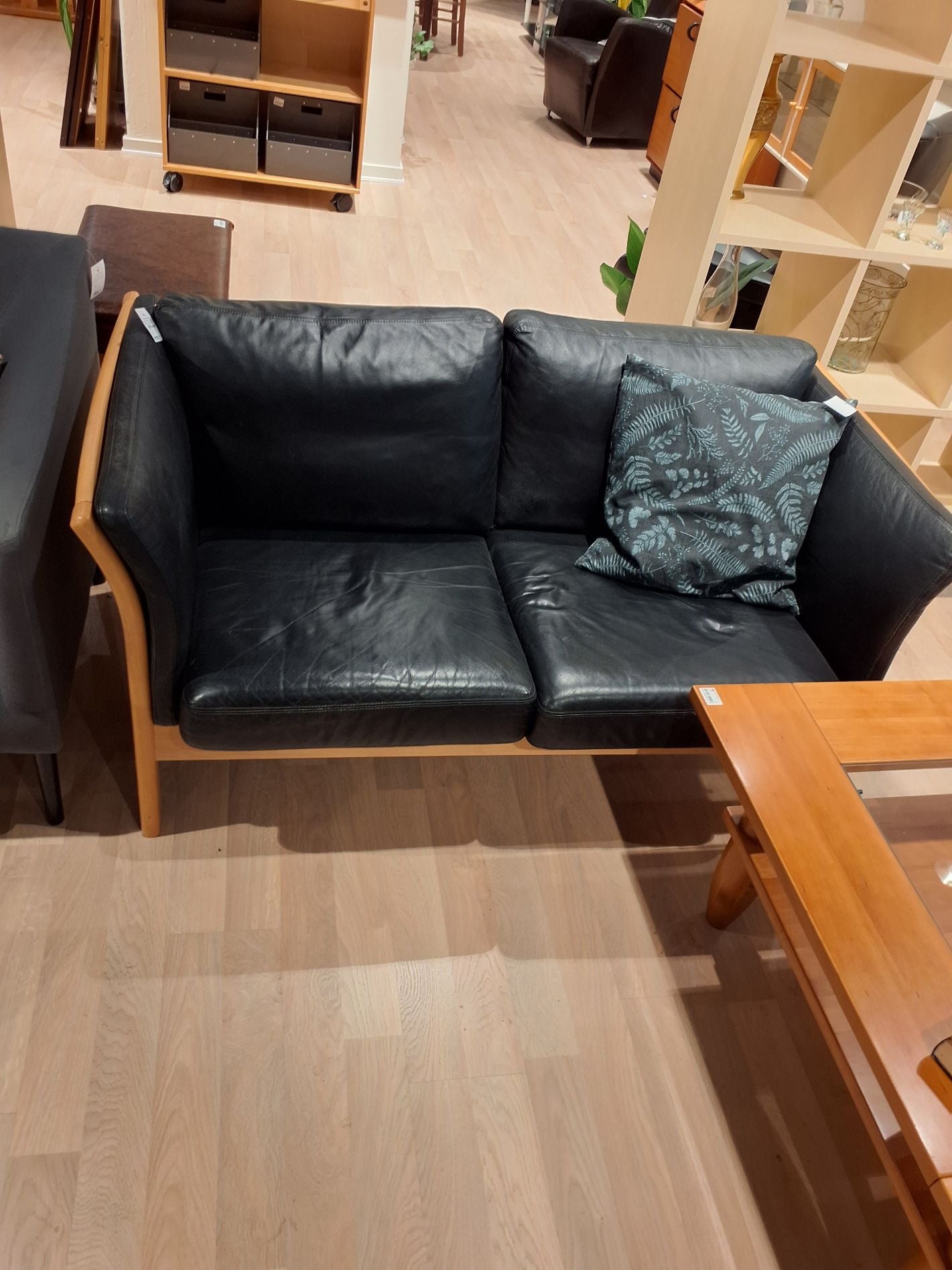 2 pers STAUBY sofa, kunstlæder
