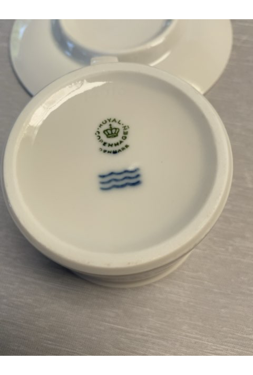 Royal Copenhagen domino