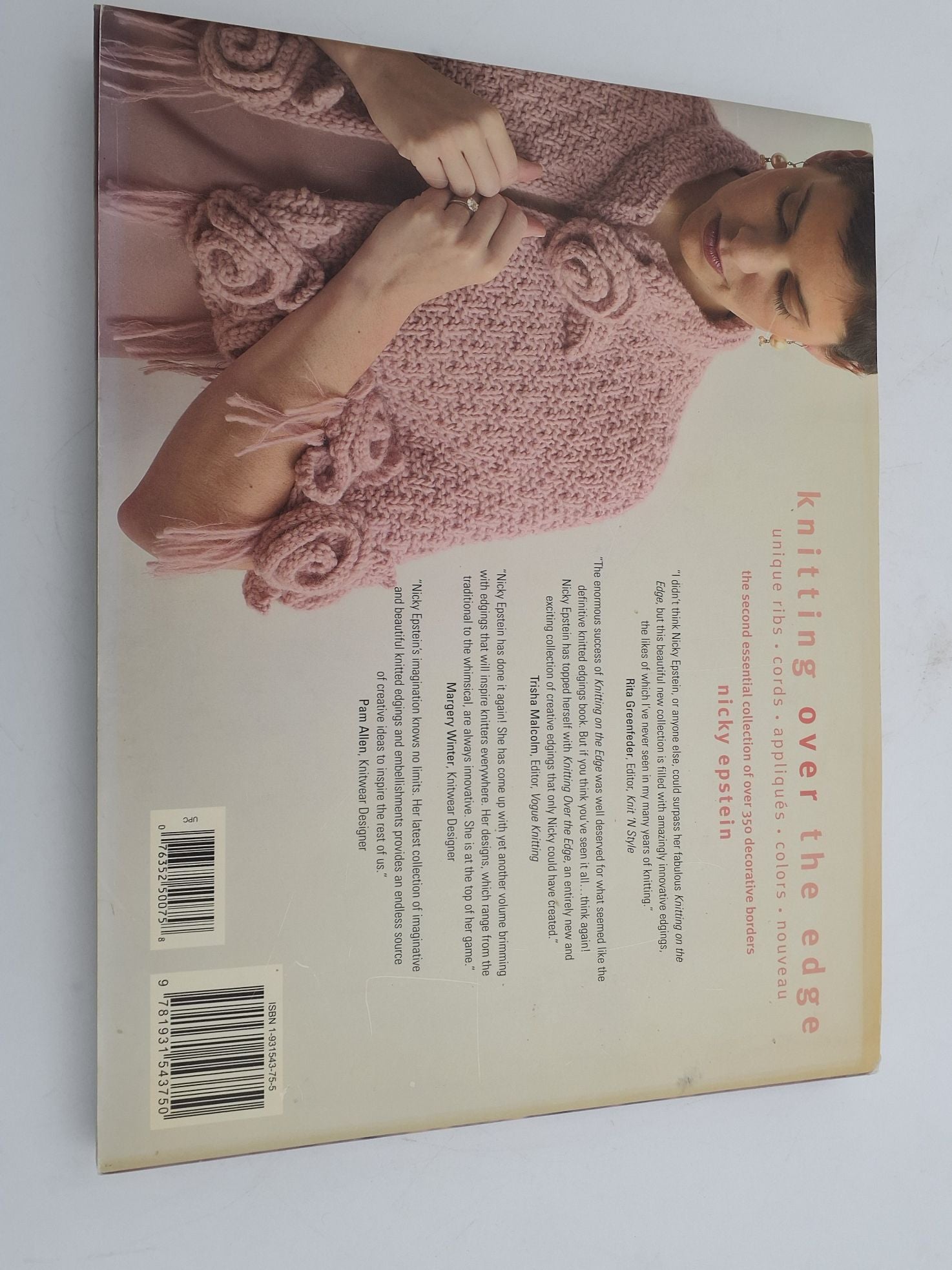 Knitting over the edge af  Nicky Epstein