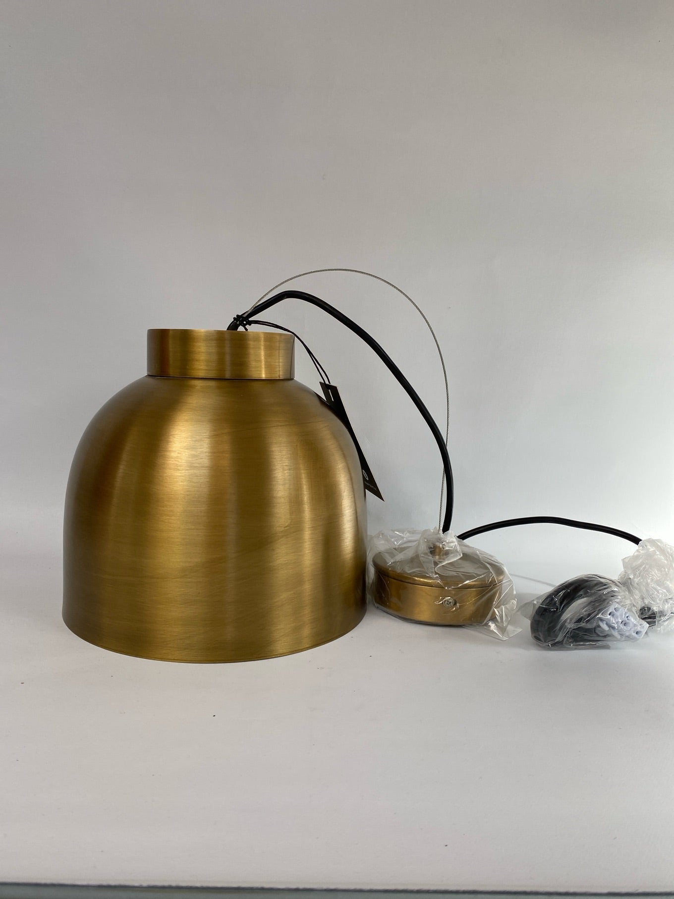 House Doctor Bowl pendel i messing – ubrugt