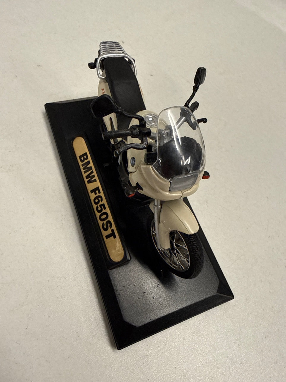 BMW F650ST modelmotorcykel