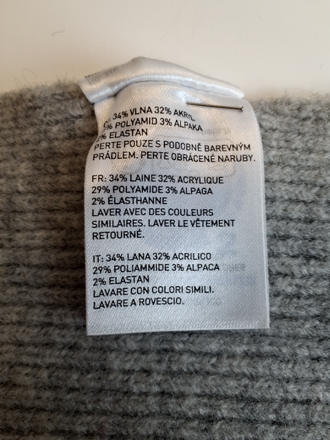 Mads Nørgaard Halstørklæde