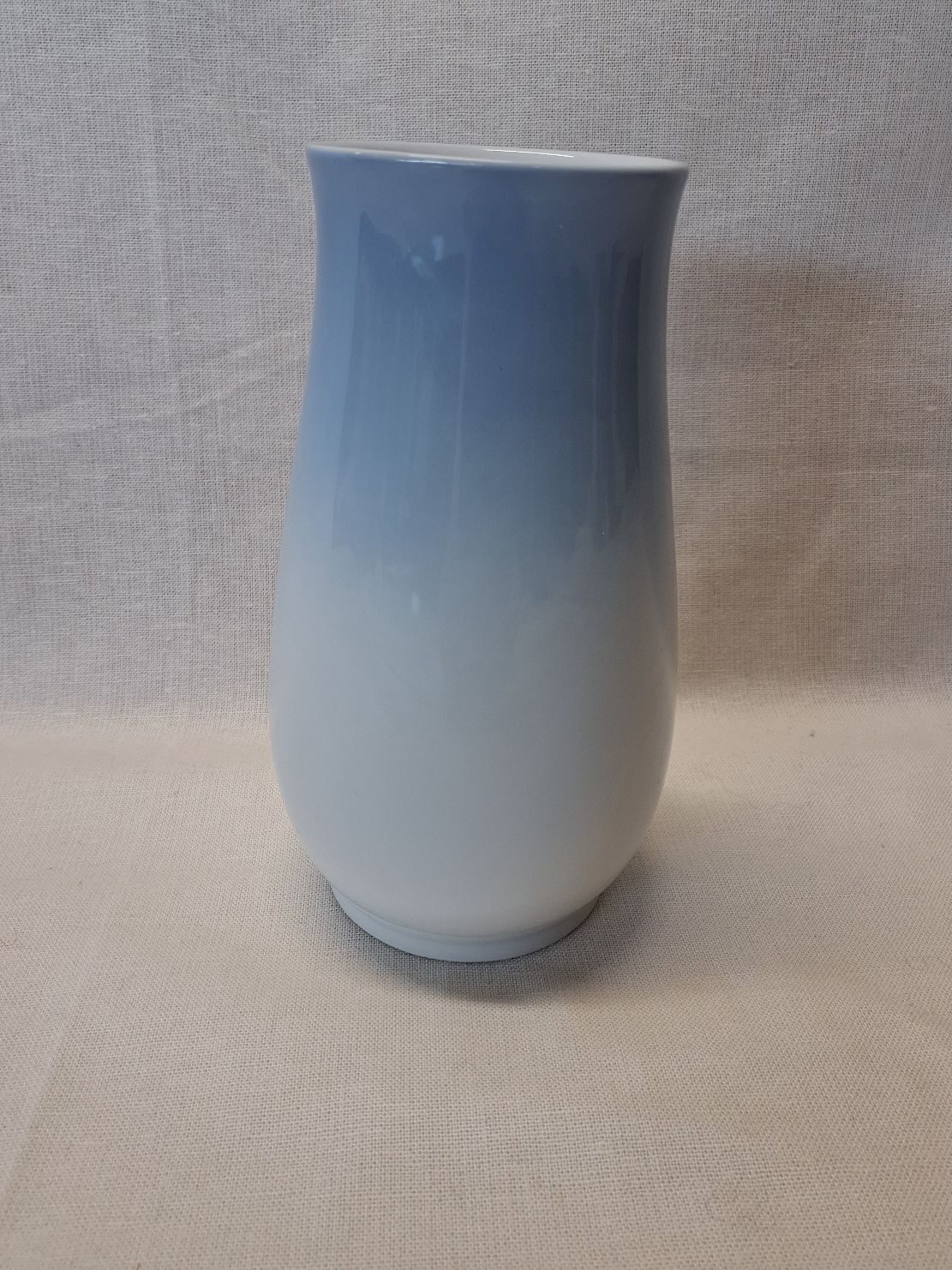 B & G vase kirkemotiv