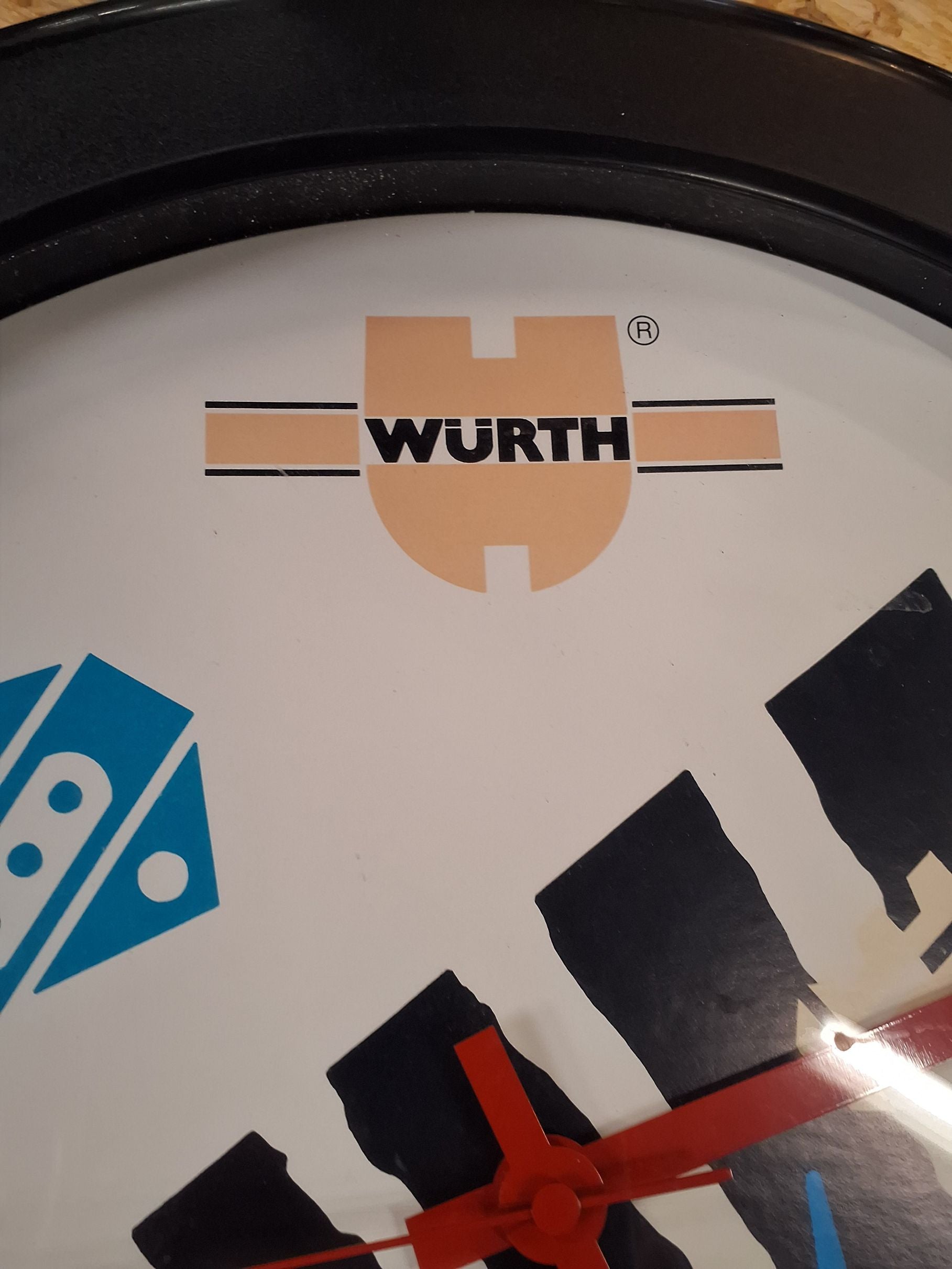Vægur
