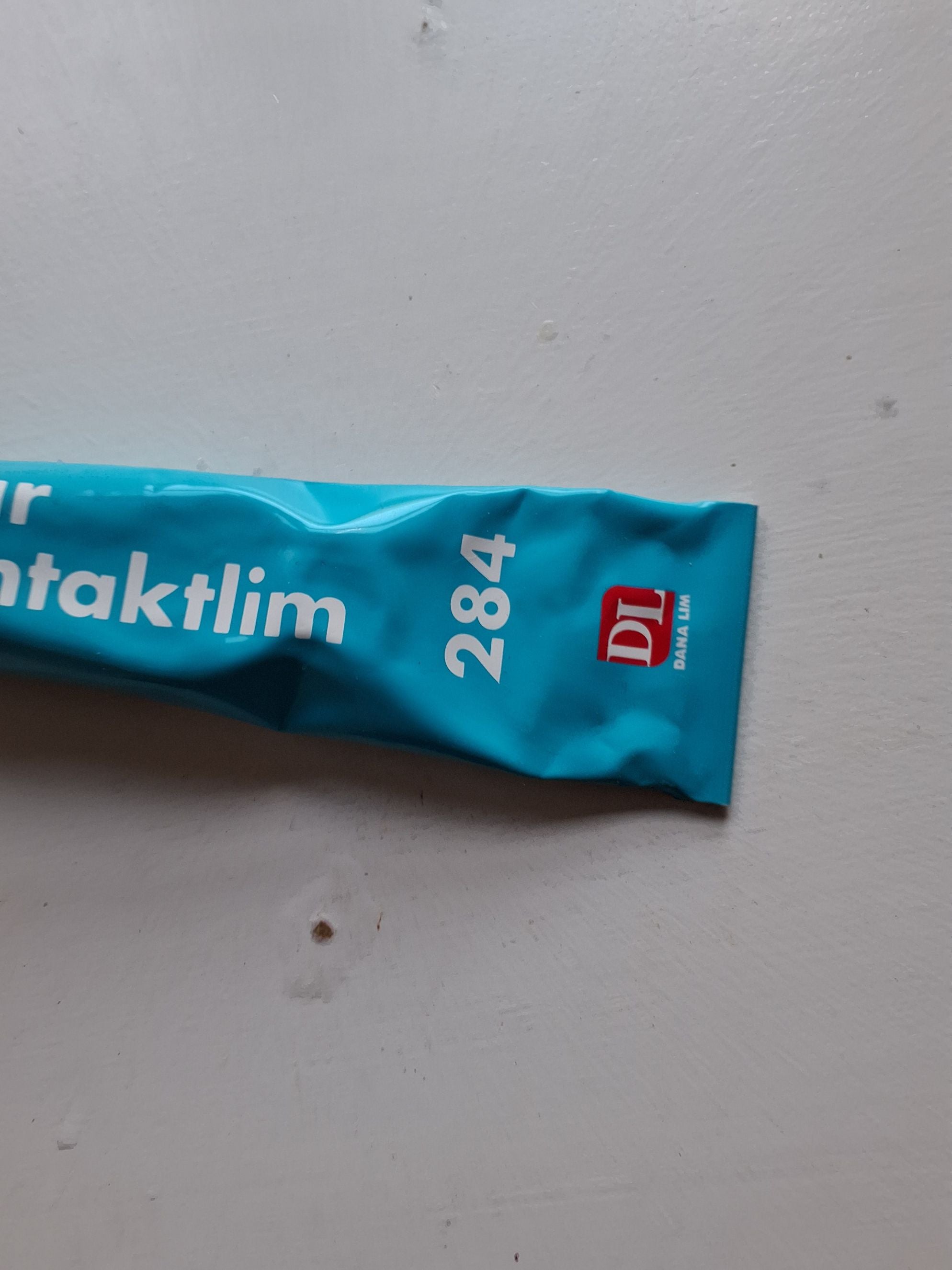 TEST - kontaktlim - ikke til salg
