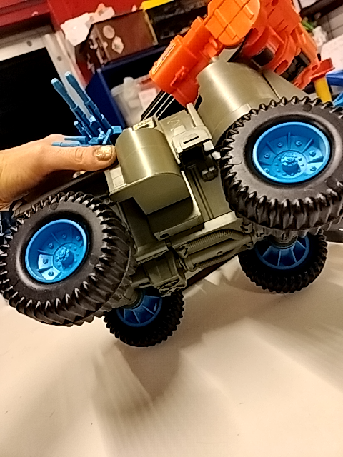 Stor, vintage GI Joe: Motorized Battle Wagon fra 1991