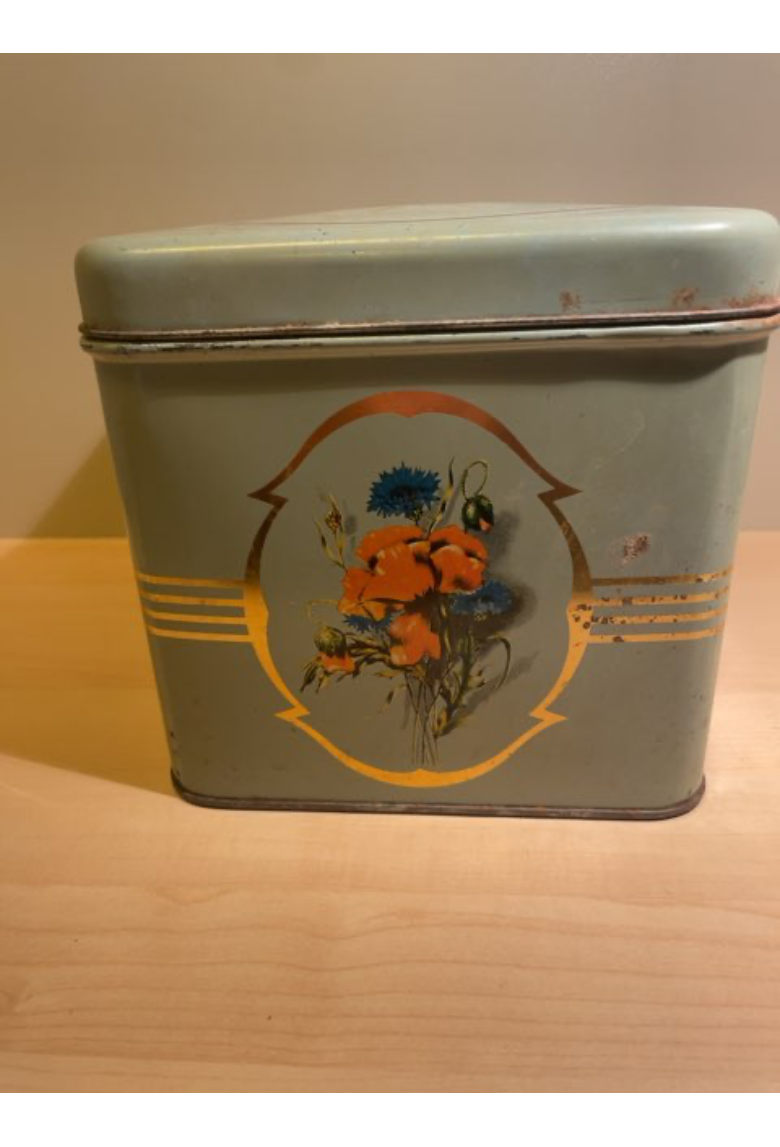 Gammel kagedåse