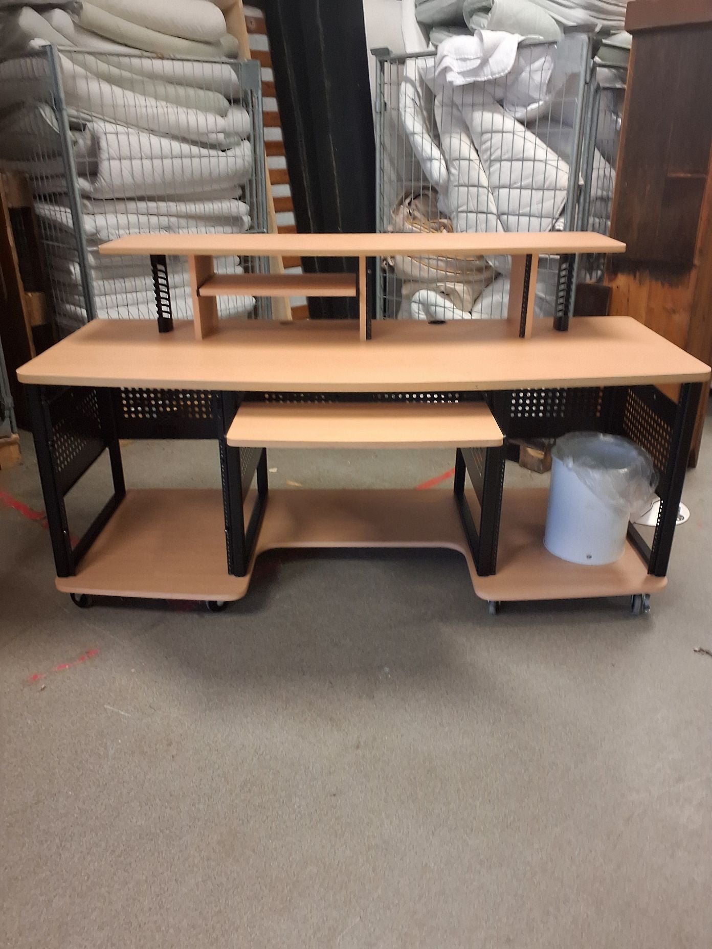 Studiomøbler