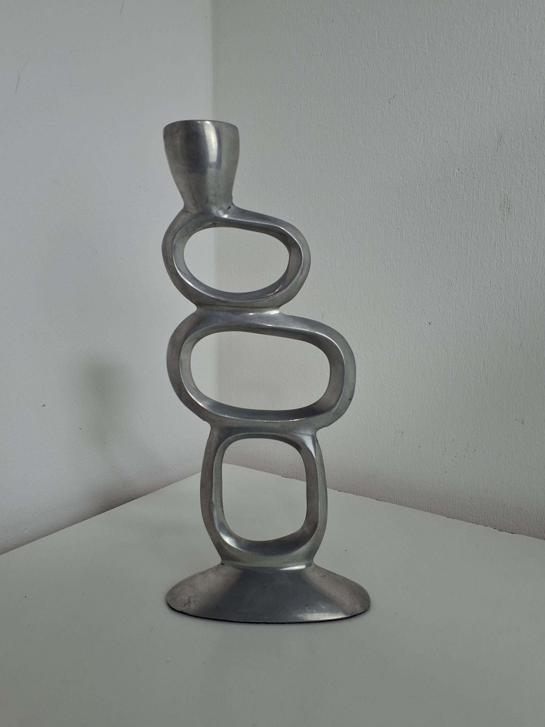 Lysestage i Aluminium