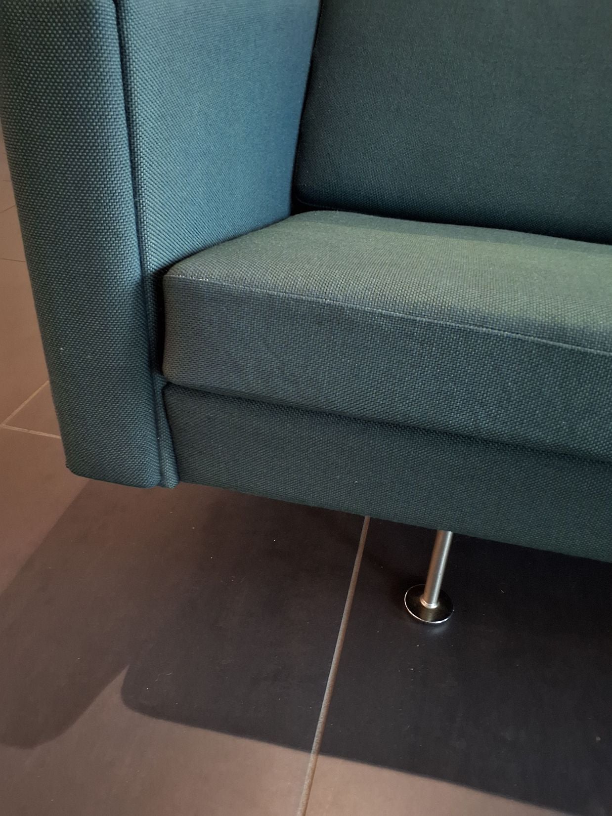 Hans J. Wegnwr Sofa