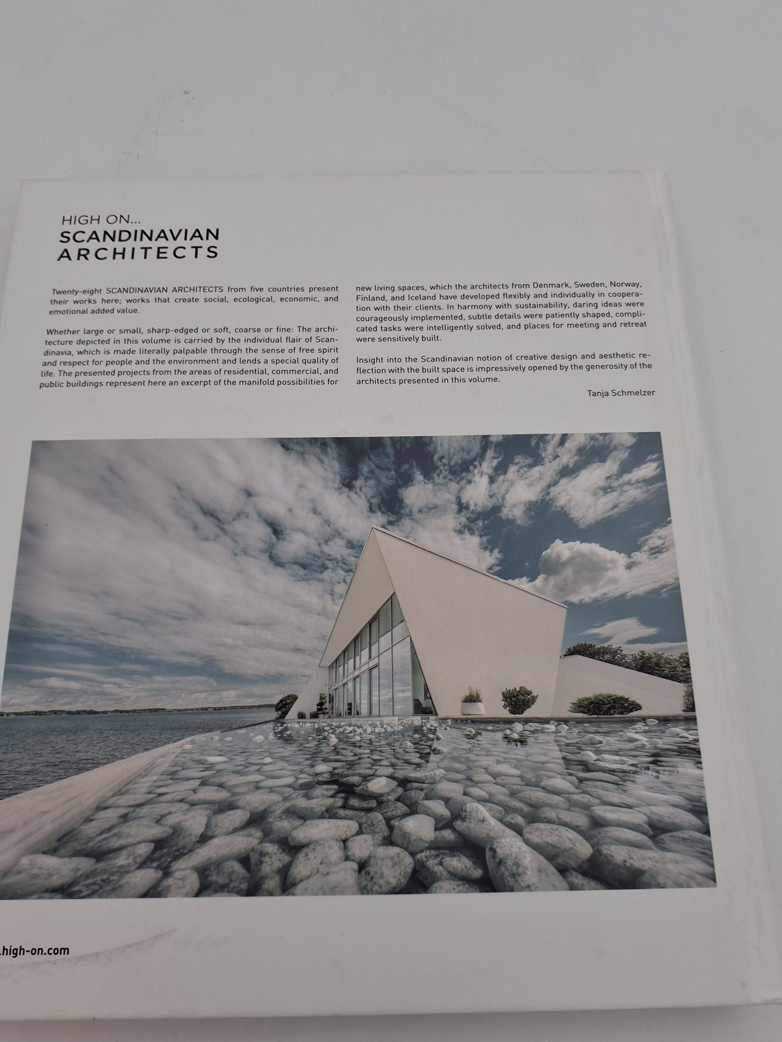 HIGH ON SKANDINAVIAN ARCHITECTS BY RALF DAAB