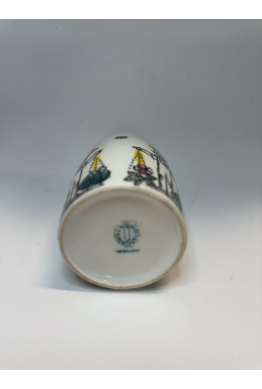 Vase med detaljer