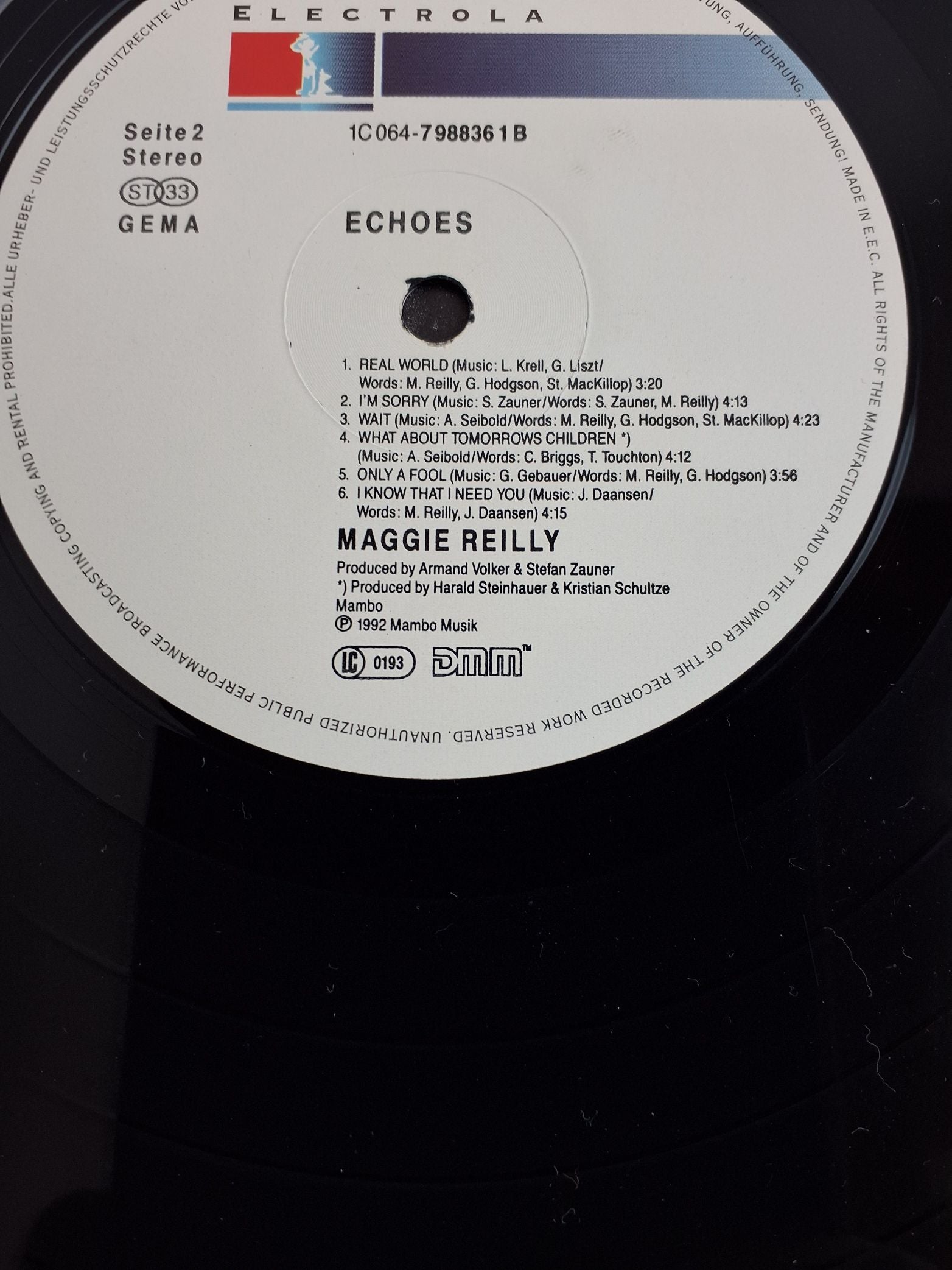 LP: Maggie Reilly. ECHOES