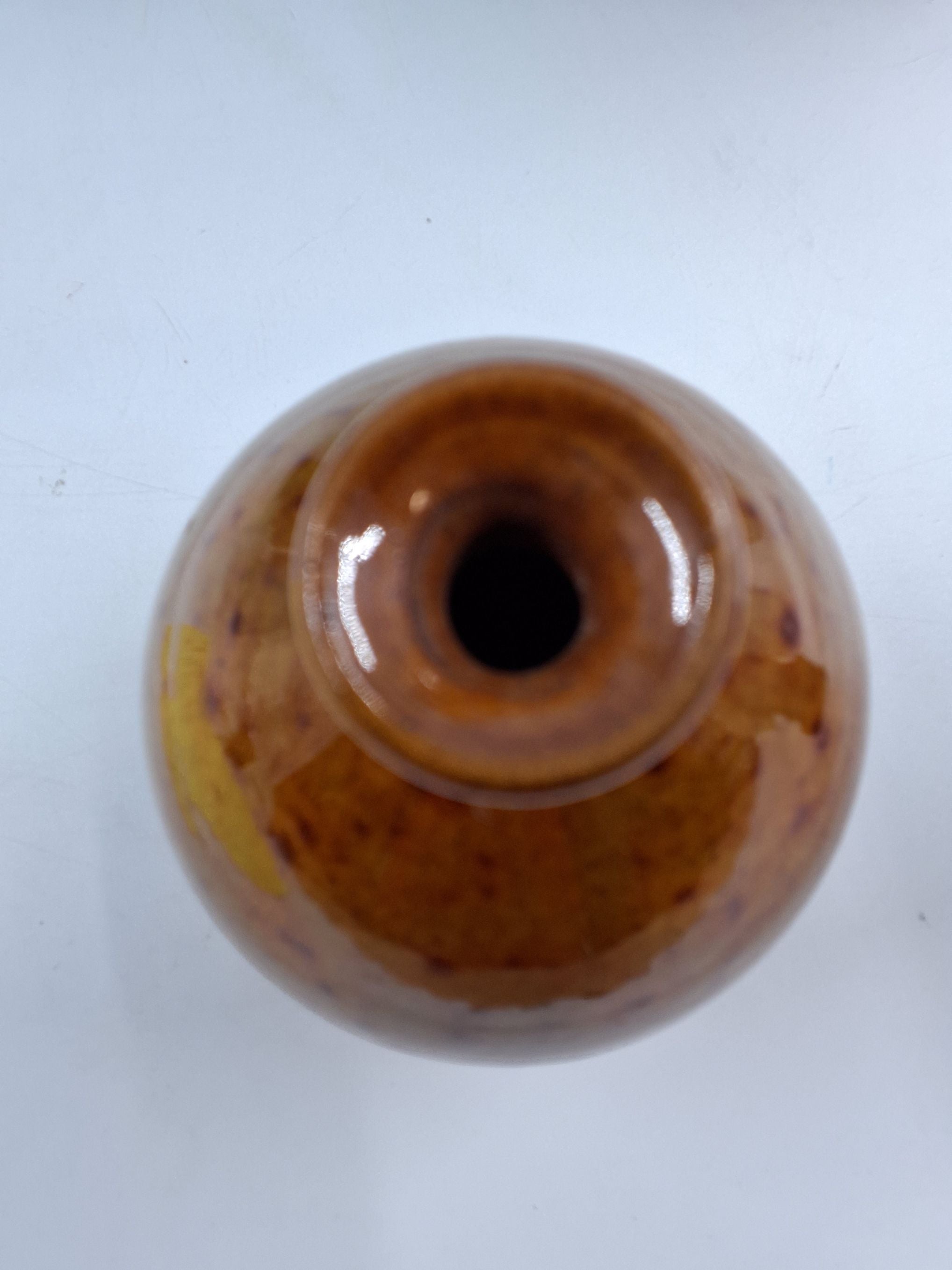 Brunstentøjs vase